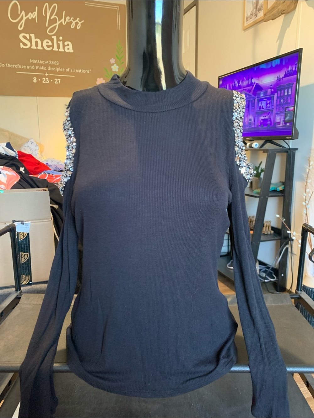 #121 Papaya Black Cold-Shoulder Long Sleeve Top with Shoulder Embellishments
